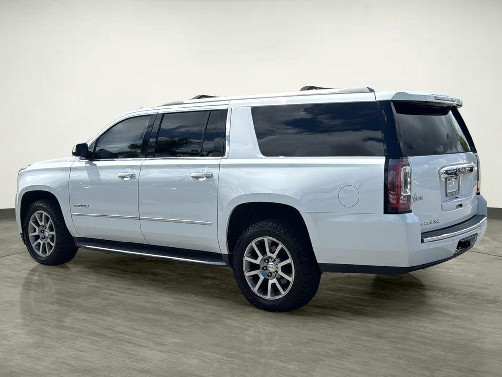 used 2018 GMC Yukon XL car, priced at $29,595
