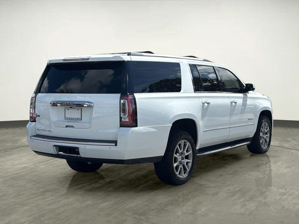 used 2018 GMC Yukon XL car, priced at $29,595