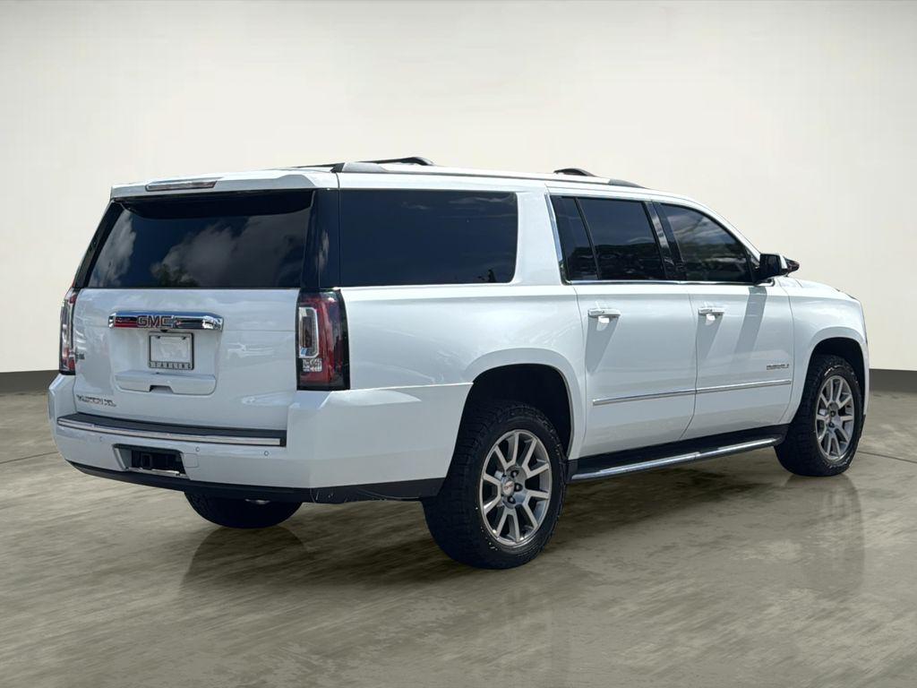 used 2018 GMC Yukon XL car, priced at $29,595