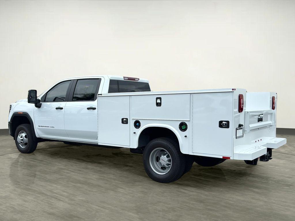 new 2025 GMC Sierra 3500 car, priced at $66,558