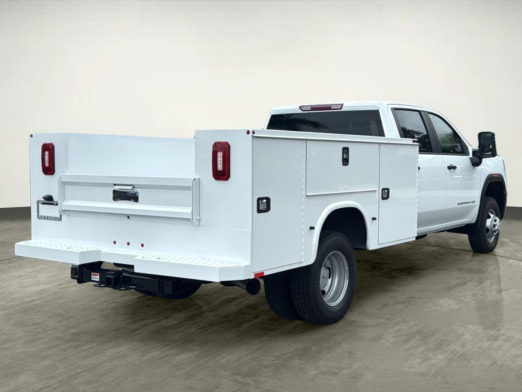 new 2025 GMC Sierra 3500 car, priced at $66,558