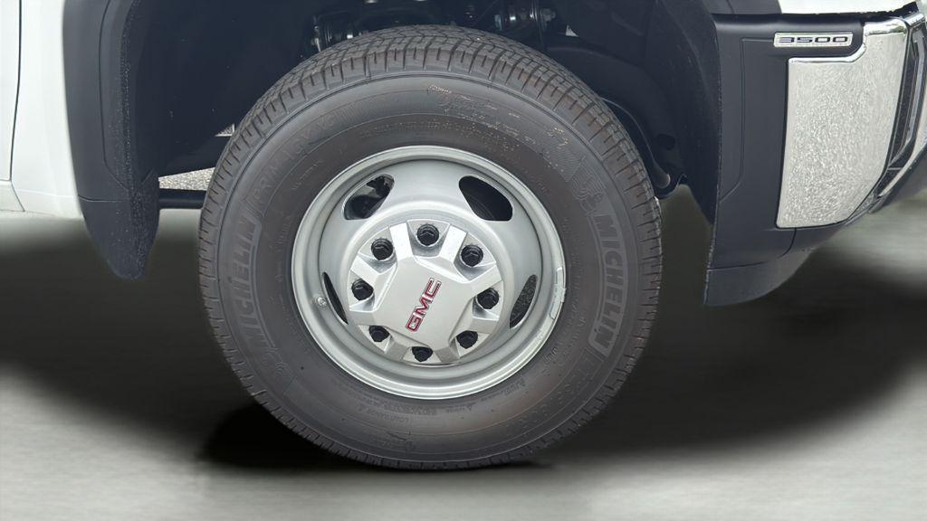 new 2025 GMC Sierra 3500 car, priced at $66,558