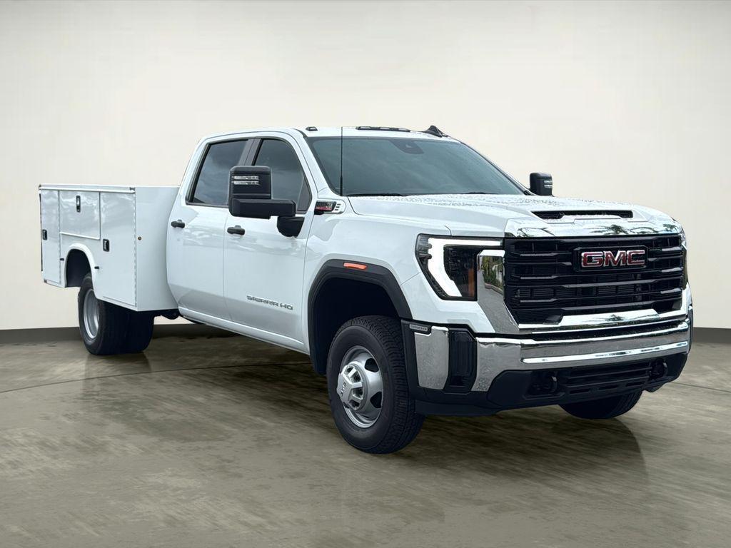 new 2025 GMC Sierra 3500 car, priced at $66,558