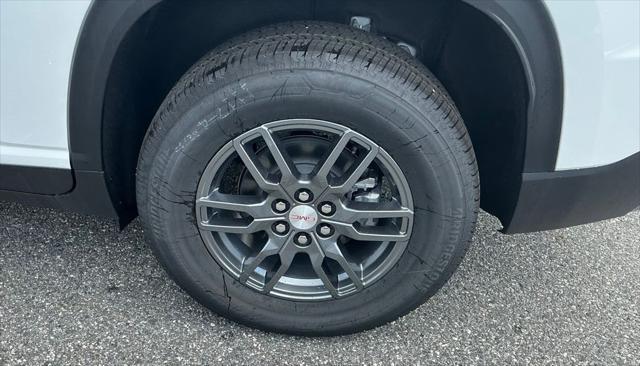 new 2025 GMC Acadia car, priced at $42,508