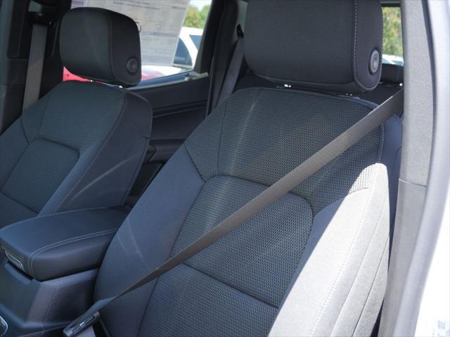 new 2025 GMC Canyon car, priced at $40,349