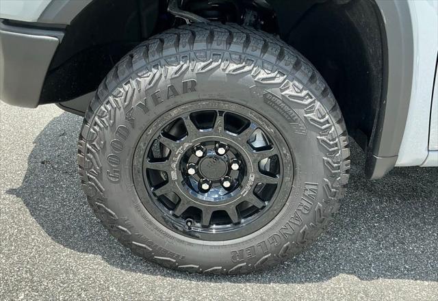 new 2024 GMC Sierra 1500 car, priced at $77,557