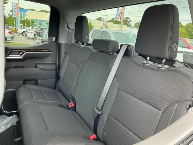 new 2025 GMC Sierra 1500 car, priced at $46,084