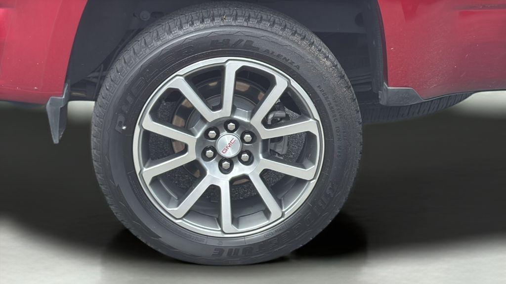 used 2021 GMC Canyon car, priced at $25,495