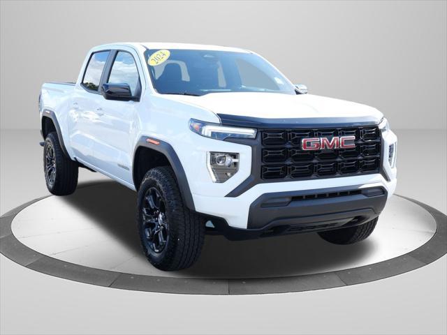 used 2024 GMC Canyon car, priced at $33,793