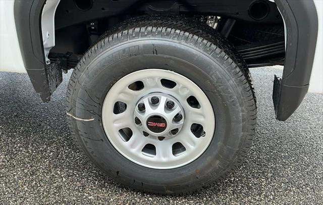 new 2025 GMC Sierra 2500 car, priced at $49,558