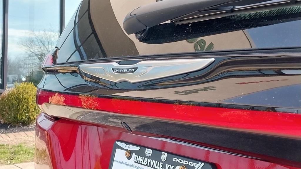 new 2025 Chrysler Pacifica car, priced at $37,140