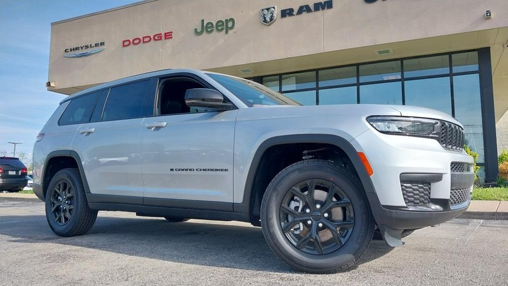 new 2025 Jeep Grand Cherokee L car, priced at $41,363