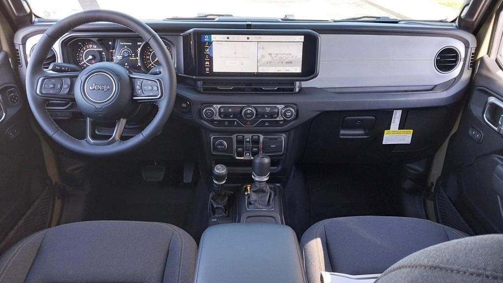 new 2025 Jeep Gladiator car, priced at $41,278