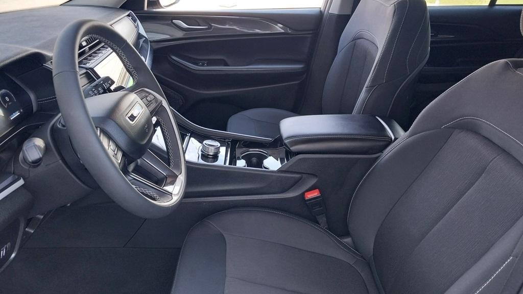 used 2023 Jeep Grand Cherokee car, priced at $31,523
