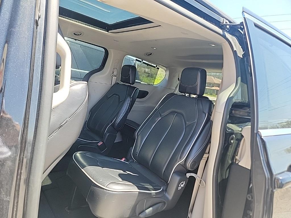 used 2023 Chrysler Pacifica car, priced at $29,995