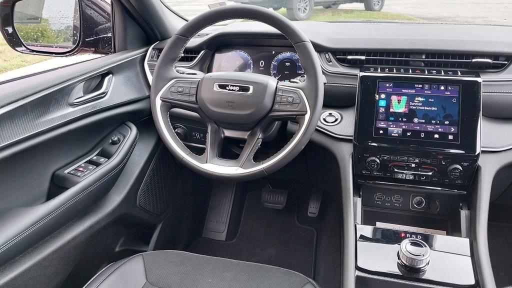 new 2025 Jeep Grand Cherokee L car, priced at $42,916