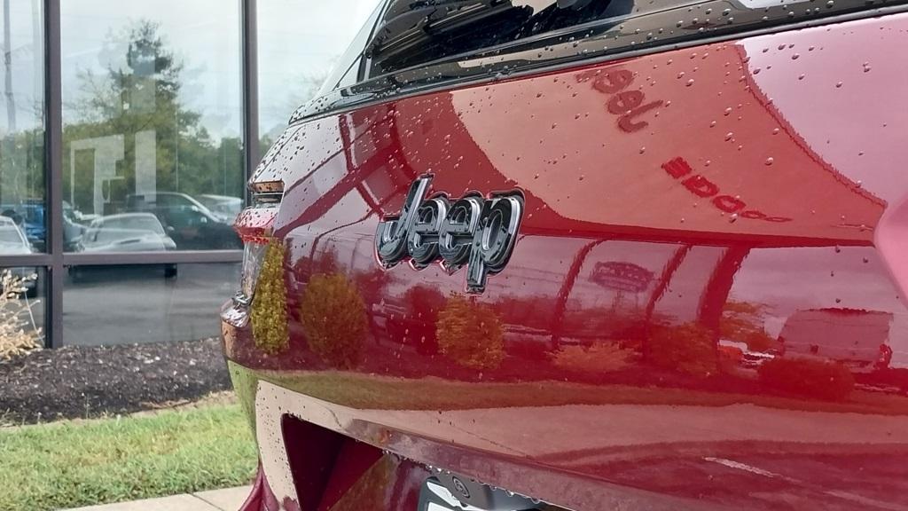 new 2025 Jeep Grand Cherokee L car, priced at $42,916