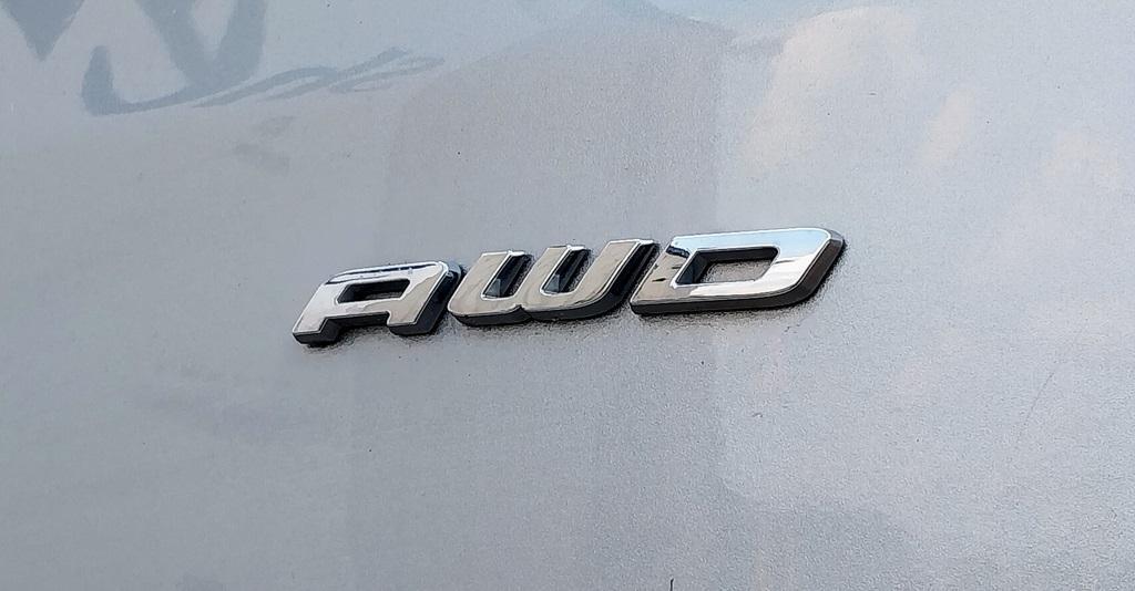 used 2023 Ford Edge car, priced at $22,987