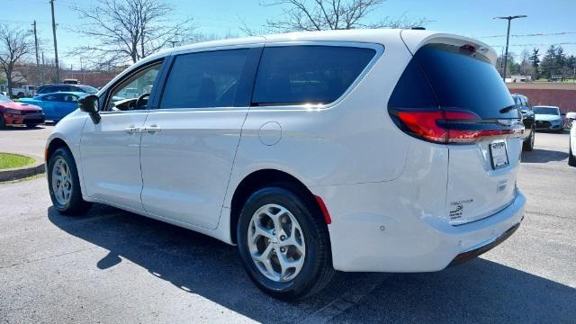 new 2024 Chrysler Pacifica car, priced at $52,135