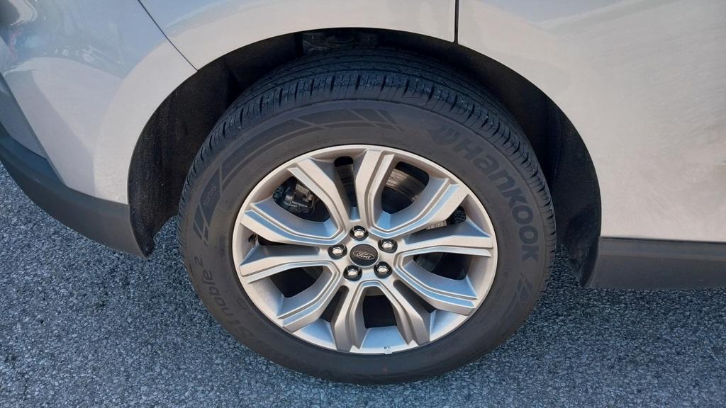 used 2023 Ford Edge car, priced at $24,247
