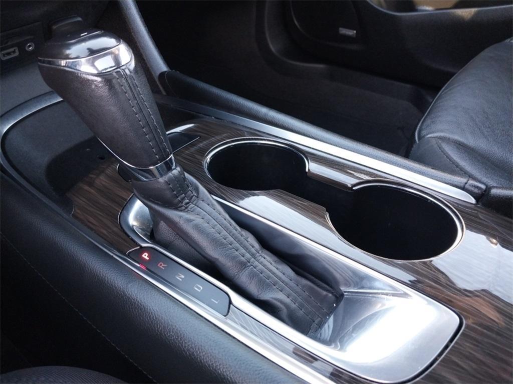 used 2020 Chevrolet Malibu car, priced at $16,995