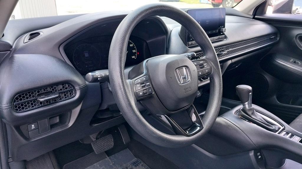 used 2025 Honda HR-V car, priced at $26,992