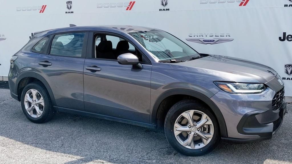 used 2025 Honda HR-V car, priced at $26,992