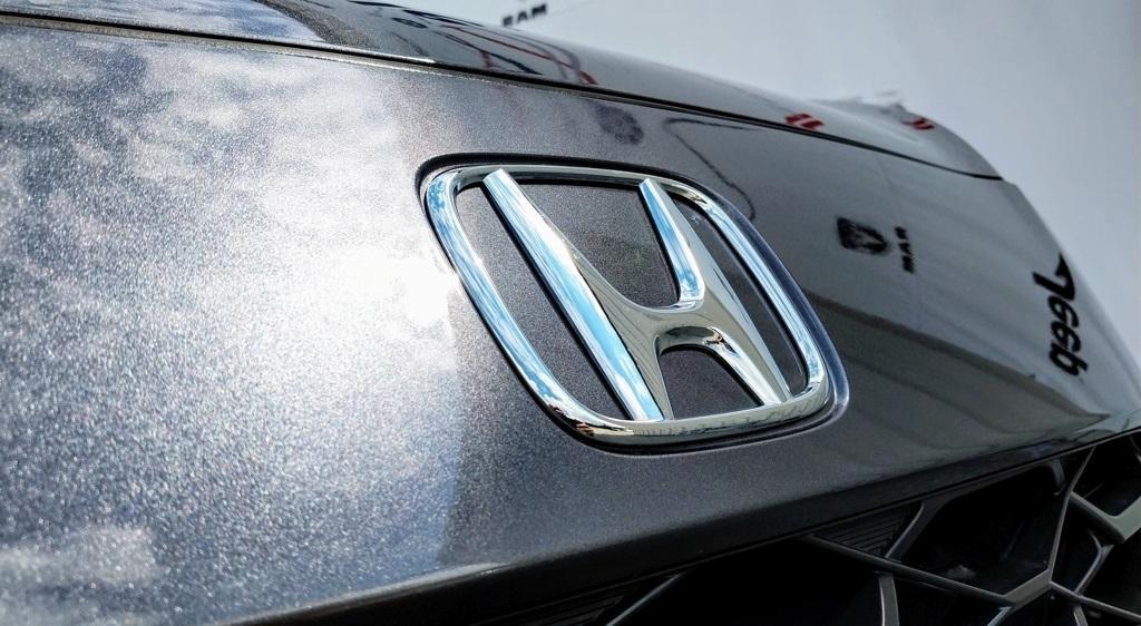 used 2025 Honda HR-V car, priced at $26,992