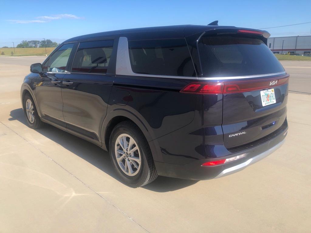 used 2024 Kia Carnival car, priced at $33,974