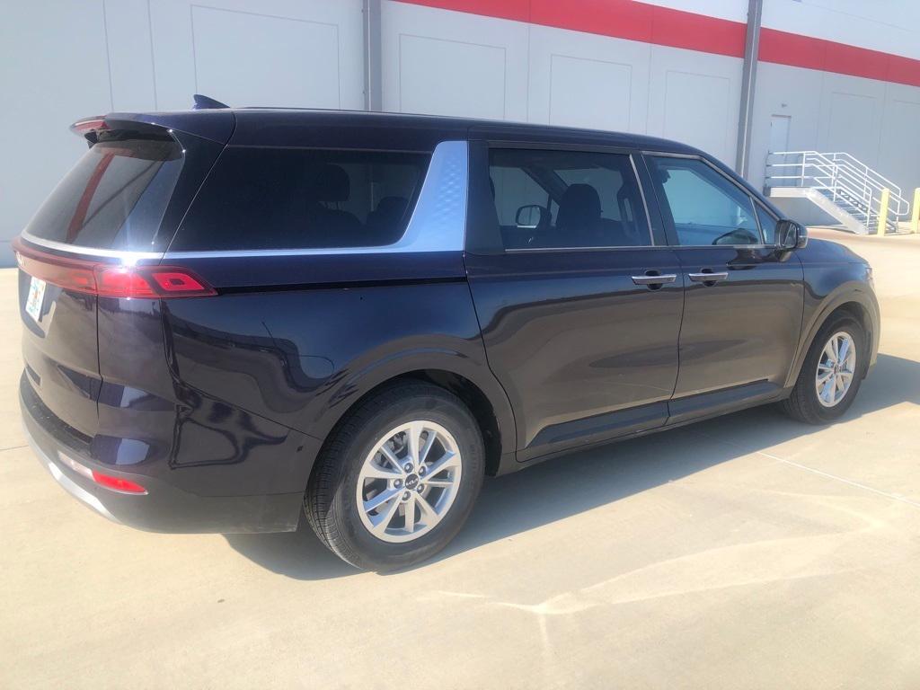 used 2024 Kia Carnival car, priced at $33,974