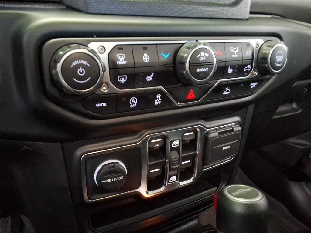 used 2022 Jeep Gladiator car, priced at $31,675