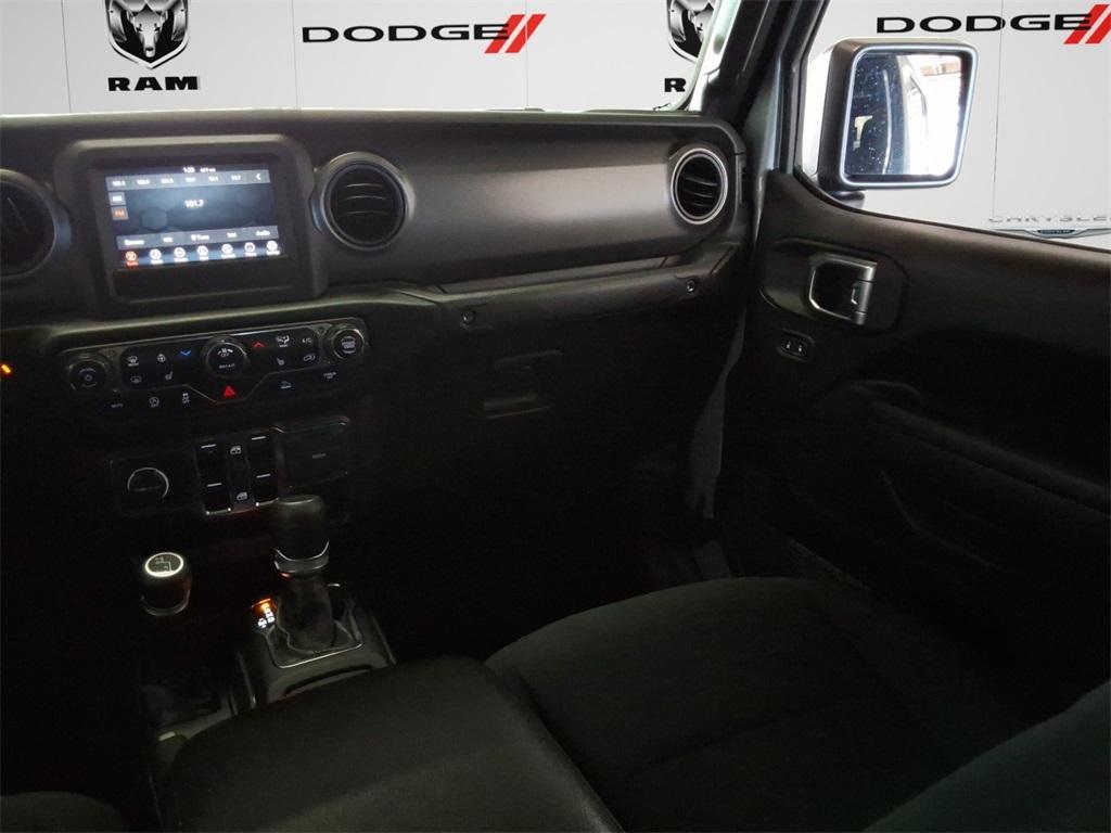 used 2022 Jeep Gladiator car, priced at $31,675