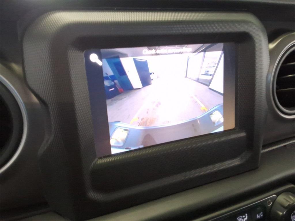 used 2022 Jeep Gladiator car, priced at $31,675