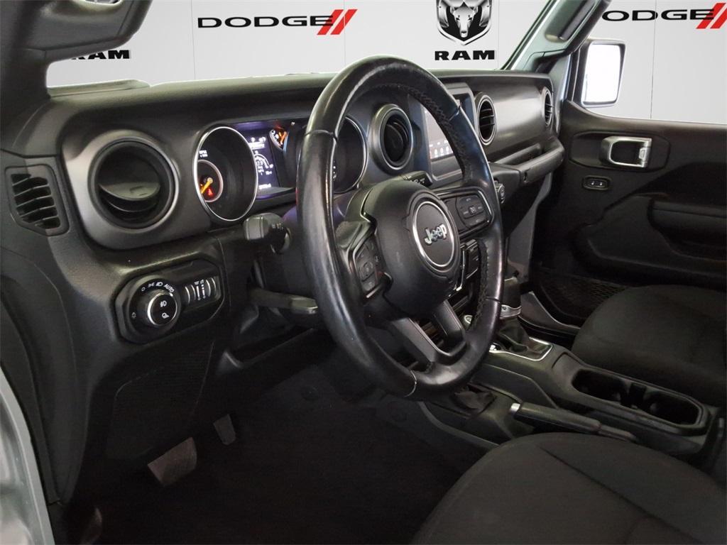 used 2022 Jeep Gladiator car, priced at $31,675