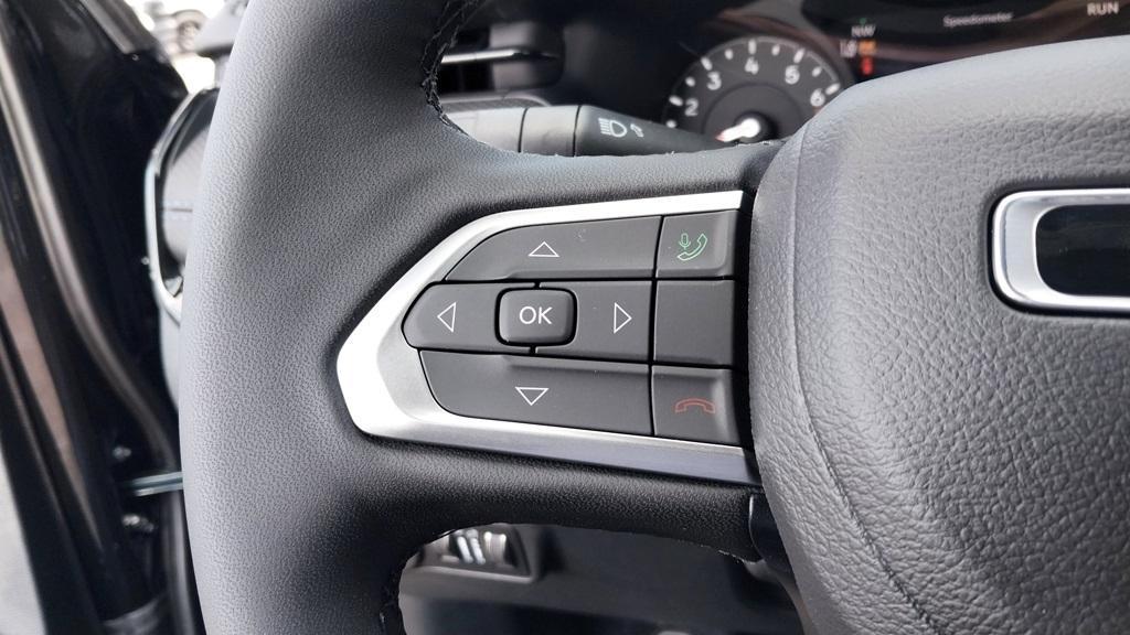 new 2025 Jeep Compass car, priced at $25,755