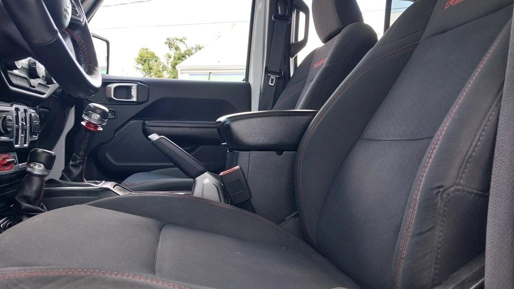 used 2018 Jeep Wrangler Unlimited car, priced at $29,995