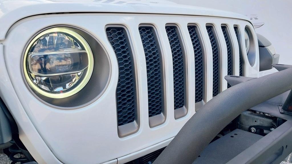 used 2018 Jeep Wrangler Unlimited car, priced at $29,995