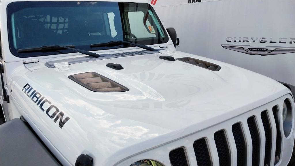 used 2018 Jeep Wrangler Unlimited car, priced at $29,995