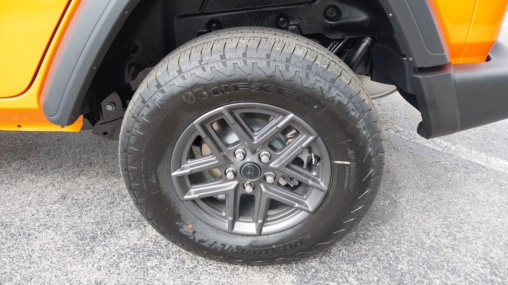 new 2025 Jeep Wrangler car, priced at $45,782