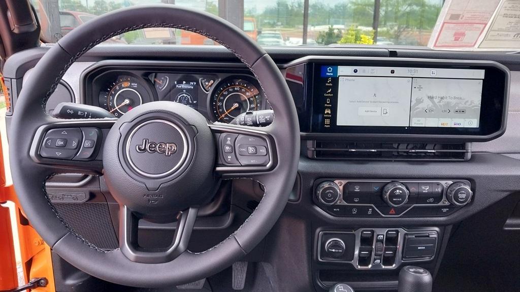 new 2025 Jeep Wrangler car, priced at $45,782