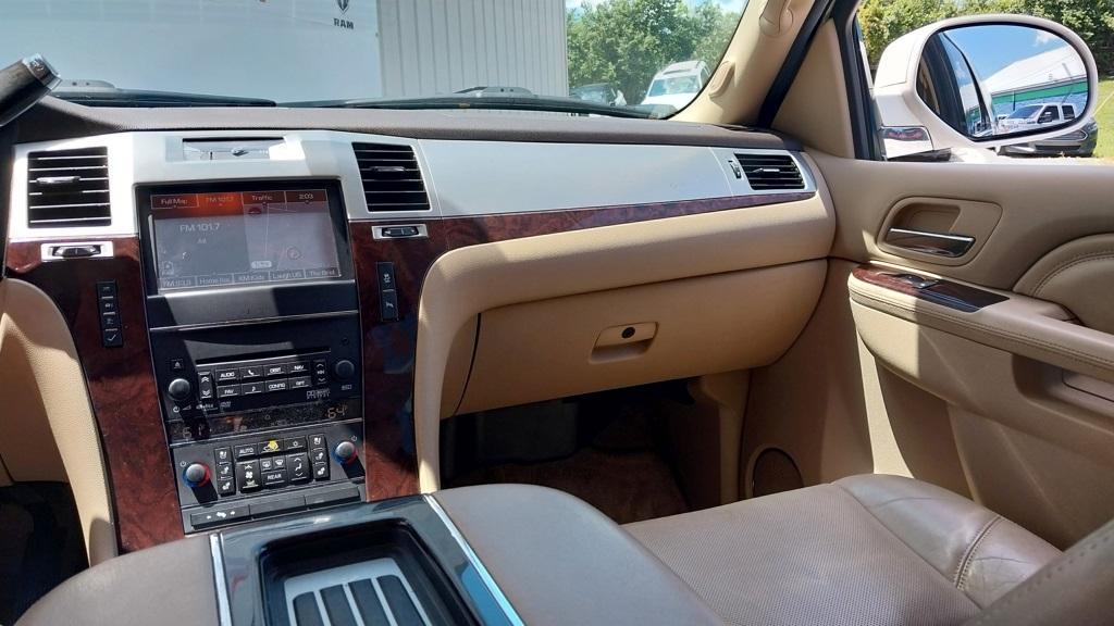 used 2012 Cadillac Escalade car, priced at $14,888