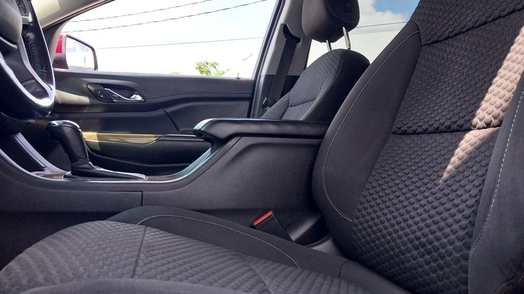 used 2019 GMC Acadia car, priced at $11,900