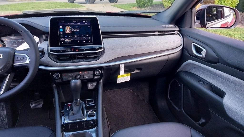 new 2025 Jeep Compass car, priced at $24,260