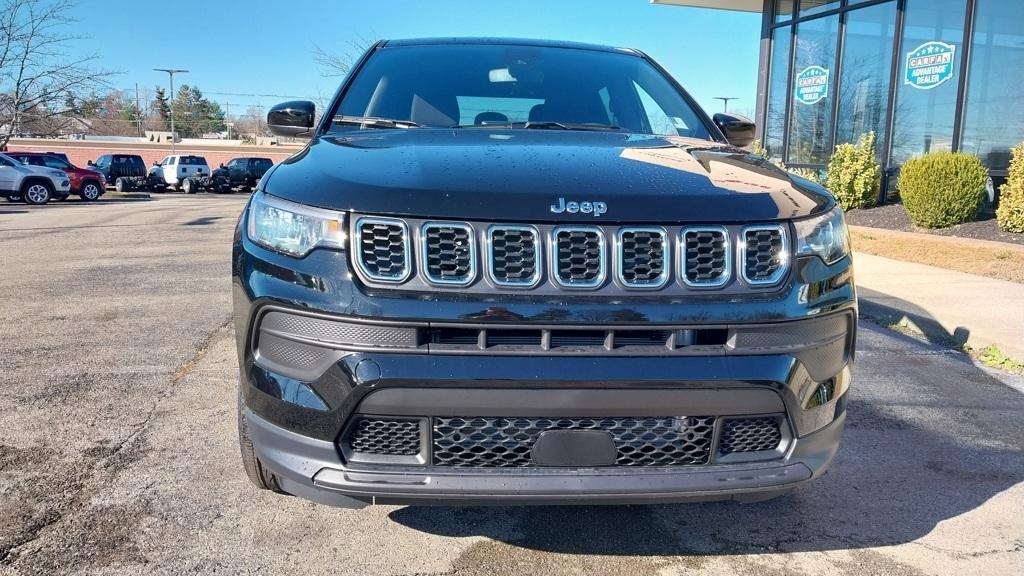 new 2025 Jeep Compass car, priced at $25,090