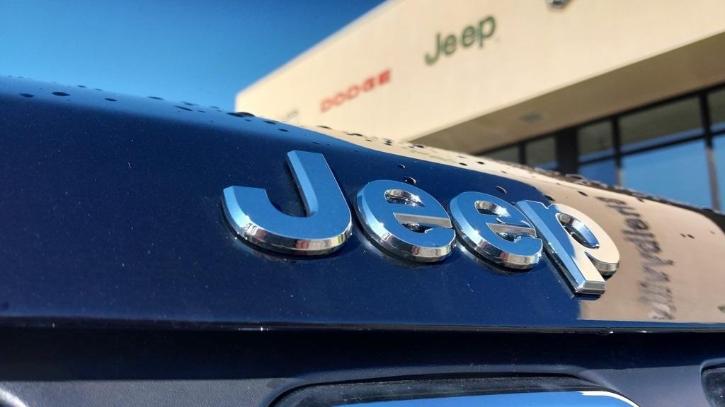 new 2025 Jeep Compass car, priced at $25,090