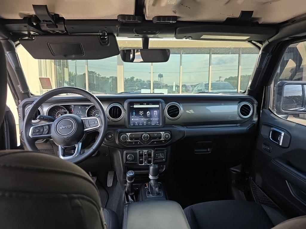 used 2023 Jeep Gladiator car, priced at $31,571