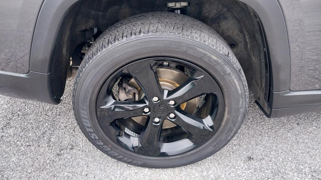 used 2021 Jeep Grand Cherokee L car, priced at $30,499