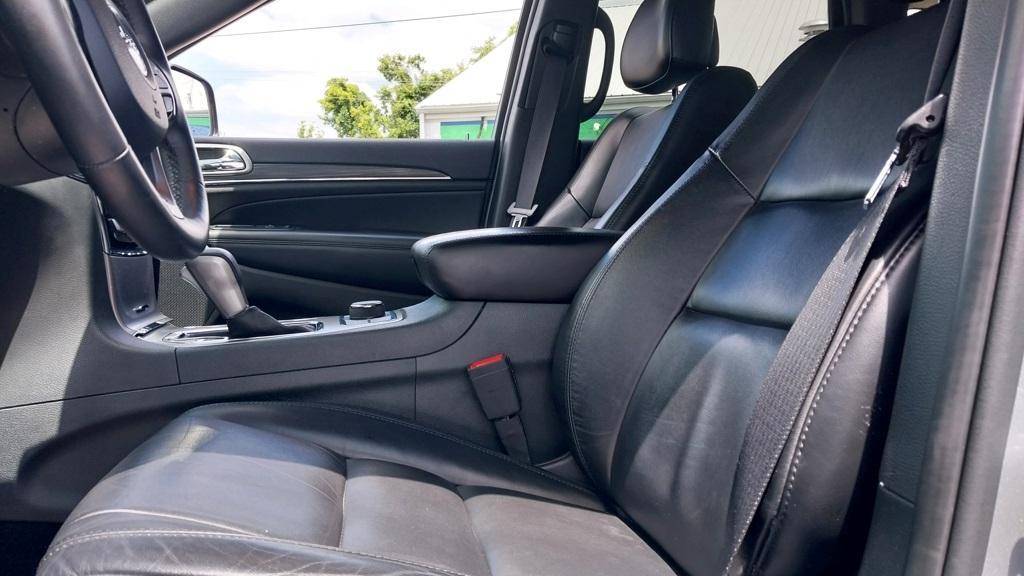 used 2019 Jeep Grand Cherokee car, priced at $23,685