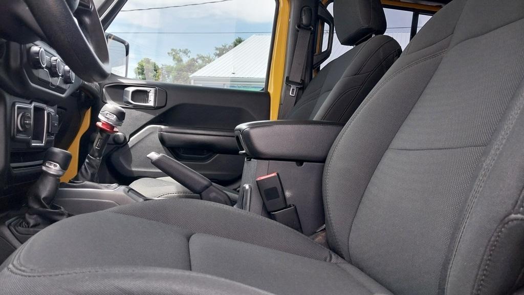 used 2021 Jeep Wrangler Unlimited car, priced at $23,997