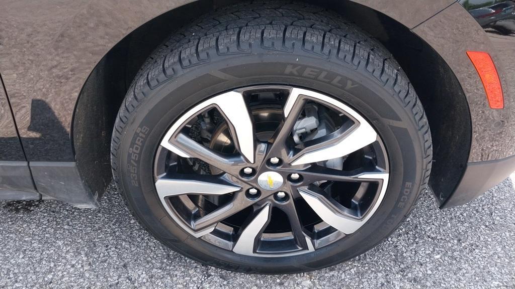 used 2022 Chevrolet Equinox car, priced at $24,995